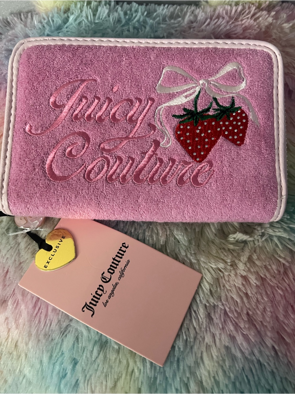 Juicy couture cherry zip around wallet NWT